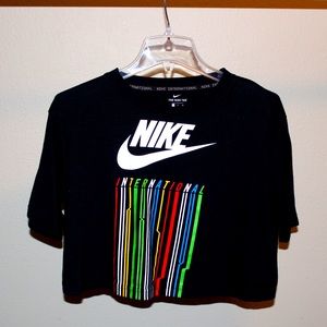 Nike cropped shirt